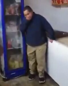 Buscan a joven que golpe&oacute; a persona con S&iacute;ndrome de Down en alcald&iacute;a Tlalpan