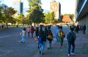 Alumnos de la UNAM podr&iacute;an regresar a clases presenciales en agosto