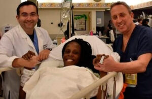 Mujer da a luz a 9 bebés, revela que utilizan 100 pañales al día