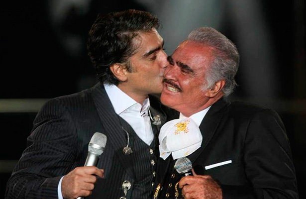 Vicente Fern&aacute;ndez desea que cuando muera todos canten esta canci&oacute;n 