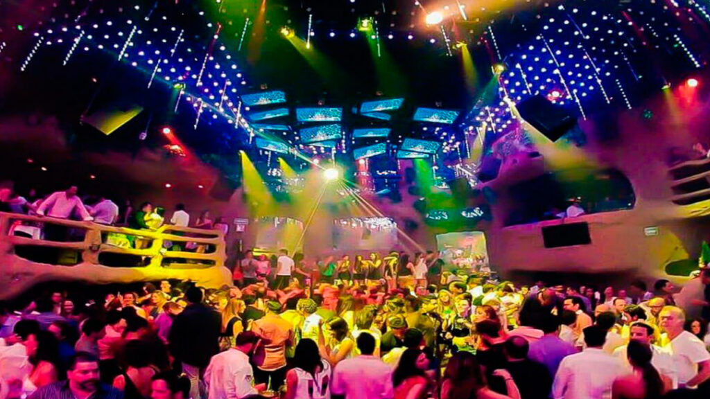 Tras incendio provocado en la discoteca Baby'O se reporta p&eacute;rdida total