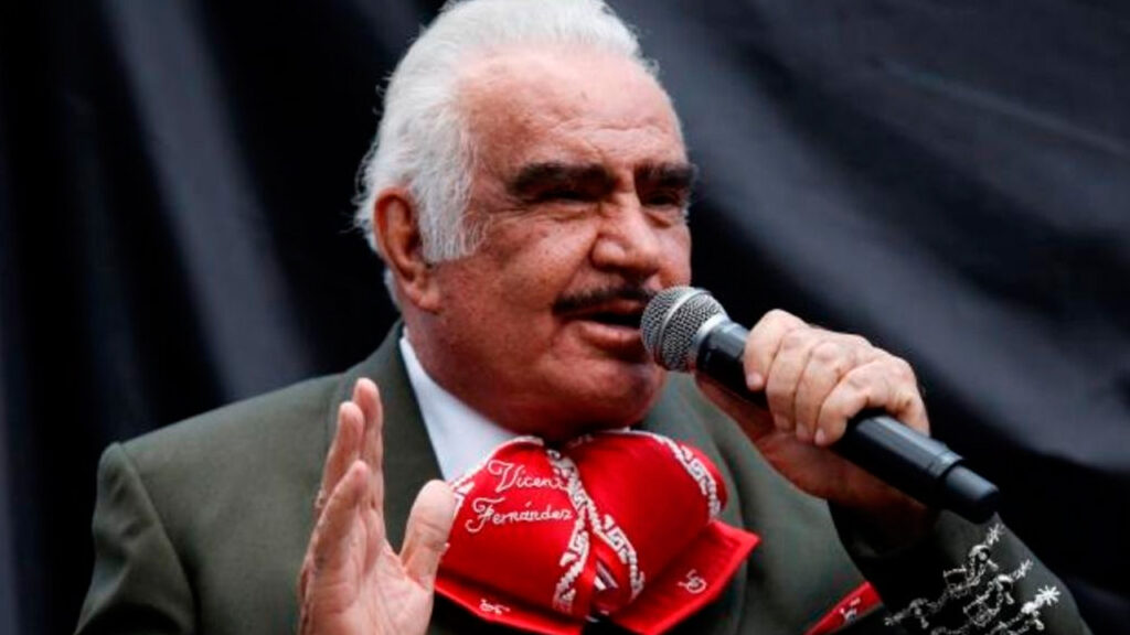 ¡Buenas noticias! Quitan respirador artificial a Vicente Fernández