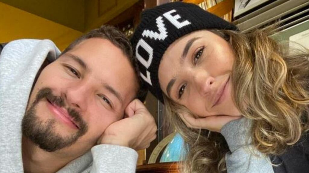 Mau Montaner anuncia que se encuentra a la espera de su primer hijo
