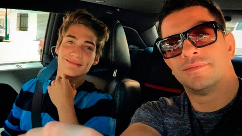 Yahir afirma que "malas amistades" de su hijo lo hacen recaer en las adicciones