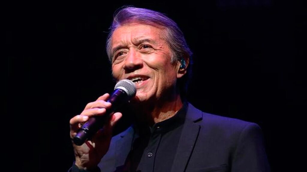 "Hasta siempre"... Napole&oacute;n se despide del p&uacute;blico de la CDMX entre l&aacute;grimas