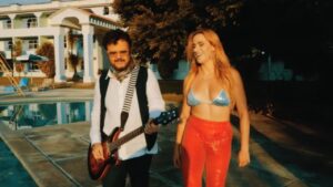 Aleks Syntek estrena canción con Jennifer Rojo