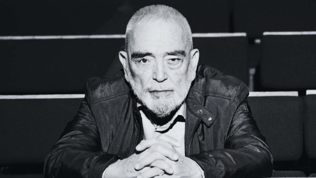 Alejandro Luna.