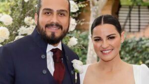Maite Perroni y Andr&eacute;s Tovar presentan a su primog&eacute;nita, L&iacute;a