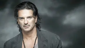 Ricardo Arjona revela cómo la CDMX inspiró “Historia de taxi”