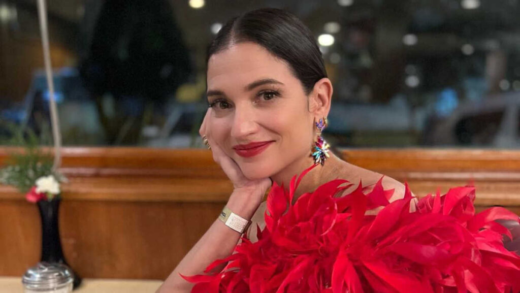 La cantante espa&ntilde;ola, Natalia Jim&eacute;nez alz&oacute; la voz a trav&eacute;s de su cuenta oficial de Instagram para contar su vivencia en un restaurante de Hollywood.