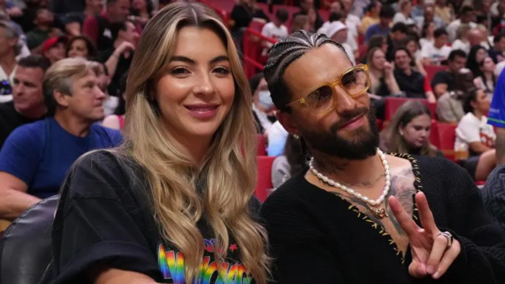 Maluma está a punto de experimentar la paternidad con la llegada inminente de su primera hija, fruto de su relación con Susana Gómez.
