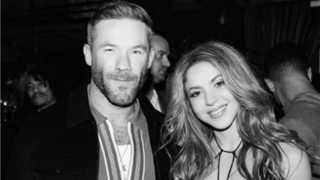 La reconocida cantante, Shakira, parece estar abriendo un nuevo capítulo en su vida sentimental después de su separación con Gerard Piqué.