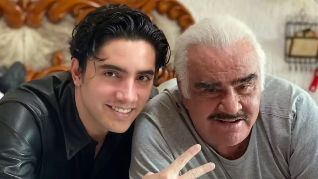 La ausencia de Vicente Fernández ha dejado un profundo vacío en sus fieles seguidores, así como a su nieto Alex Fernández