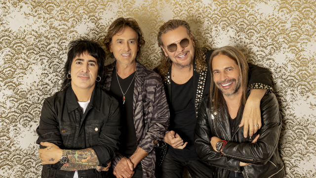 La famosa agrupaci&oacute;n, Man&aacute; sigue haciendo historia y sumando &eacute;xitos a su trayectoria musical al presentarse ante m&aacute;s de 40 mil personas.
