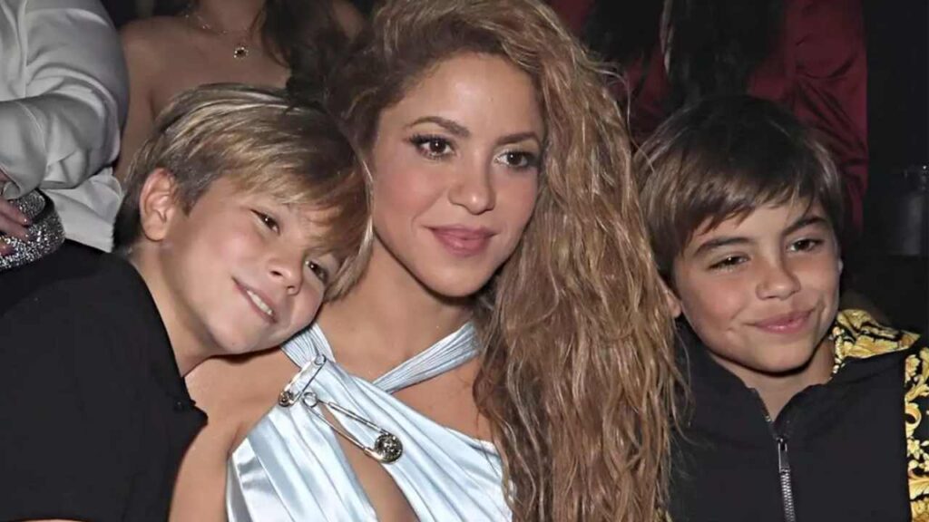 &iexcl;Shakira y Piqu&eacute; en guerra de nuevo! &iquest;La salud del pap&aacute; de la cantante es la manzana de la discordia?