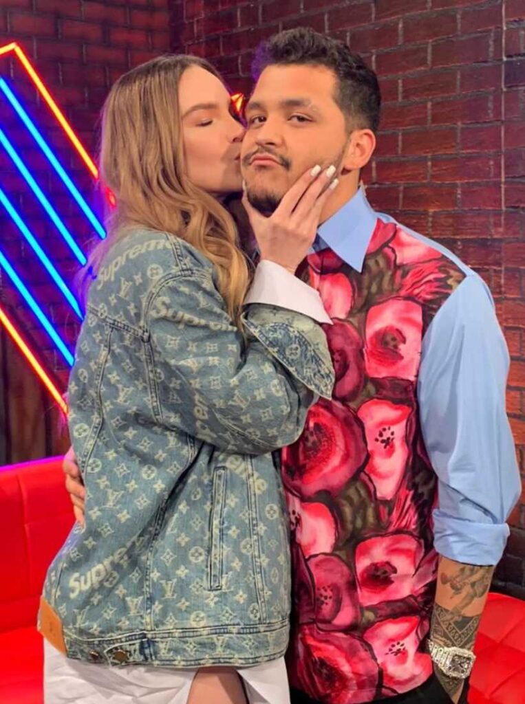 &iexcl;Belinda rompe el silencio sobre el romance de Nodal y &Aacute;ngela Aguilar!