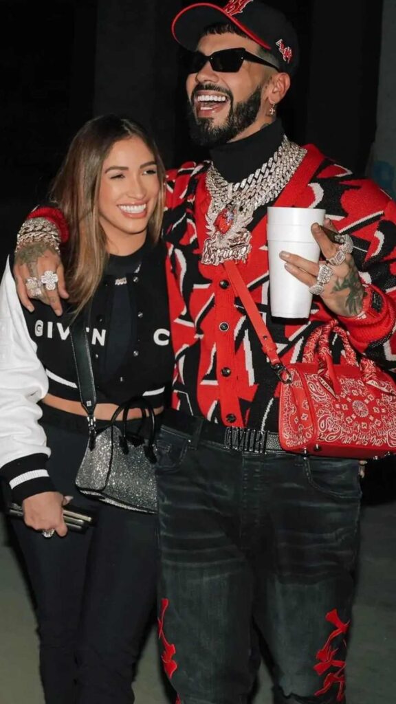 &iexcl;Anuel AA ser&aacute; pap&aacute; otra vez! Revela emotiva noticia en un evento espectacular