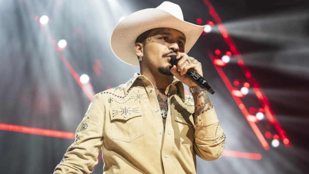 Christian Nodal revela detalles de su pr&oacute;ximo documental