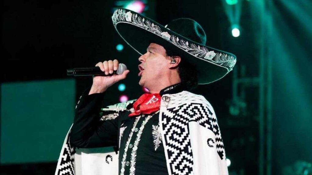 Pedro Fern&aacute;ndez revela la divertida conexi&oacute;n que tiene con Bruno Mars.