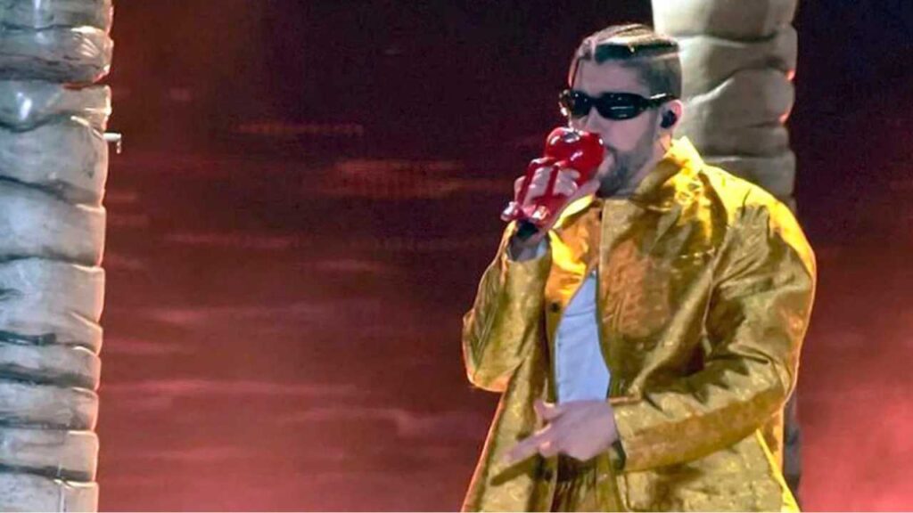 Bad Bunny vuelve a sorprender a sus fans con un nuevo disco que promete revolucionar la escena musical urbana