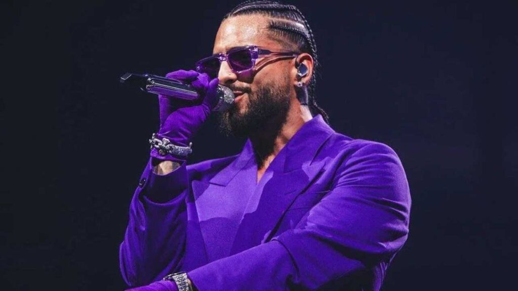 ¡Maluma regresa a México y lo anuncia de una forma muy original!