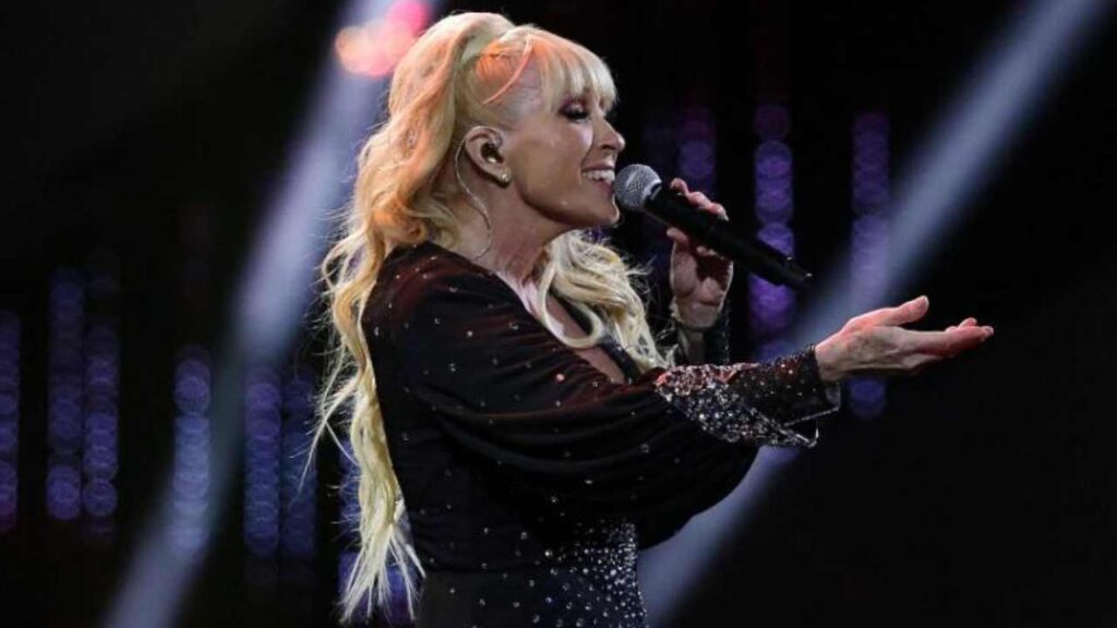 Yuri anuncia su retiro de los escenarios tras medio siglo de exitosa carrera musical
