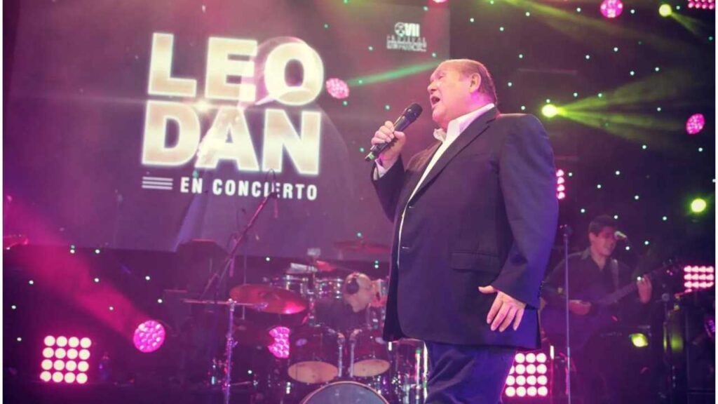 La muerte de Leo Dan nos invita a recordar su disco "Celebrando a una Leyenda", donde compartió escenario con grandes figuras de la música latina.