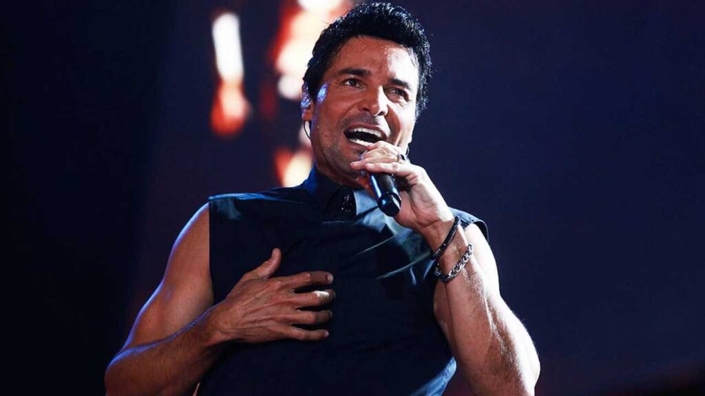Chayanne y su divertida respuesta cuando el p&uacute;blico lo llama "papi" en pleno concierto