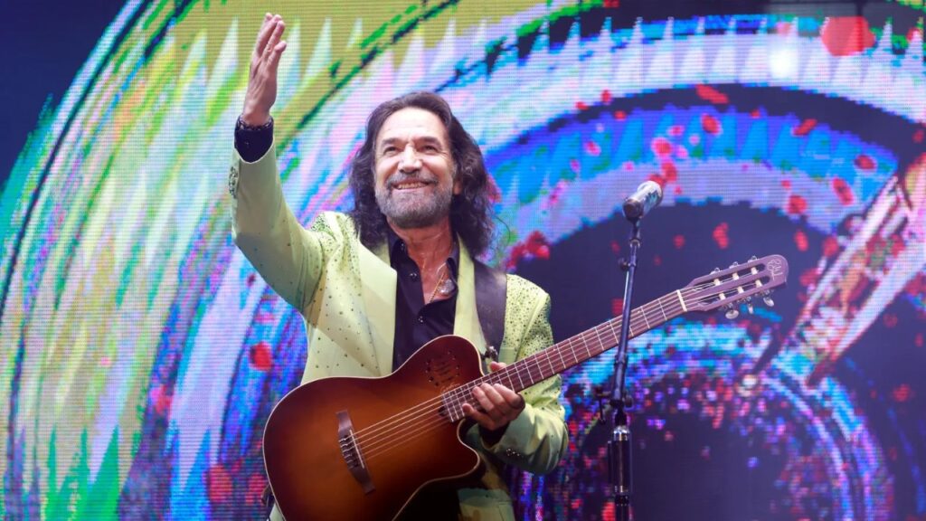 “Se vienen cositas”: El Buki insinúa nuevos proyectos