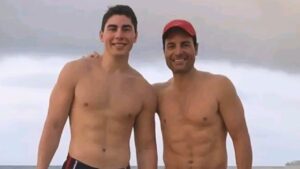 Hijo de Chayanne debuta en la televisi&oacute;n