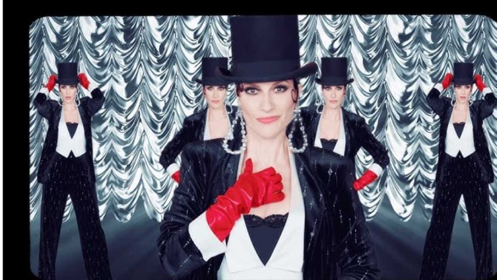 Laura Pausini revive "&iquest;Por qu&eacute; te vas?"