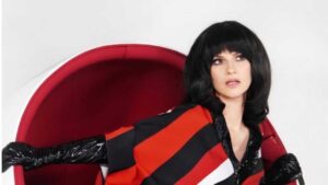 Laura Pausini revive “¿Por qué te vas?”