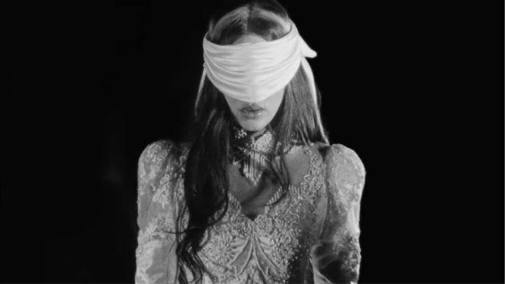 ¿Quién es la misteriosa voz que aparece en la nueva canción de Rosalía?