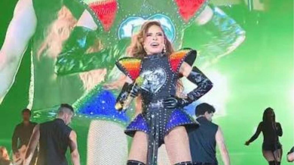 Gloria Trevi encabezó el Pride BonBon en CDMX