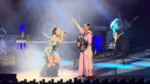 Majo Aguilar fue invitada especial de Julieta Venegas