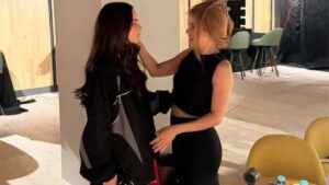 ¡Belinda y Shakira ya ensayan juntas!