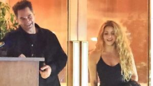 Shakira y Manuel García-Rulfo son vistos fuera de un hotel ¿Nuevo romance?