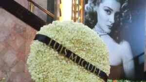 La petici&oacute;n de Luis Miguel detr&aacute;s de la corona que envi&oacute; a Silvia Pinal