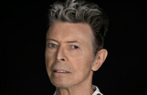 Tres temas inéditos de David Bowie y un nuevo video