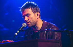 Damon Albarn graba una colaboraci&oacute;n sin Gorillaz