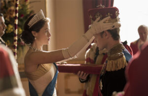 La reina Isabel II no perdona en el trailer de ‘The Crown’