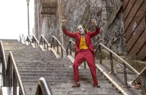 Director de &lsquo;Joker&rsquo; comparte meme contra el coronavirus