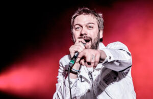 Por &lsquo;problemas personales&rsquo;, Kasabian confirma la salida del vocalista Tom Meighan