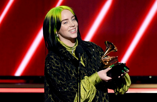 Novio mayor de Billie Eilish