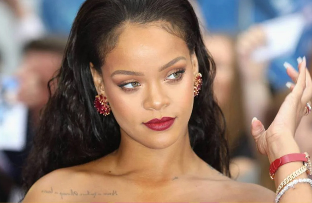 Rihanna encuentra a su doppelg&auml;nger