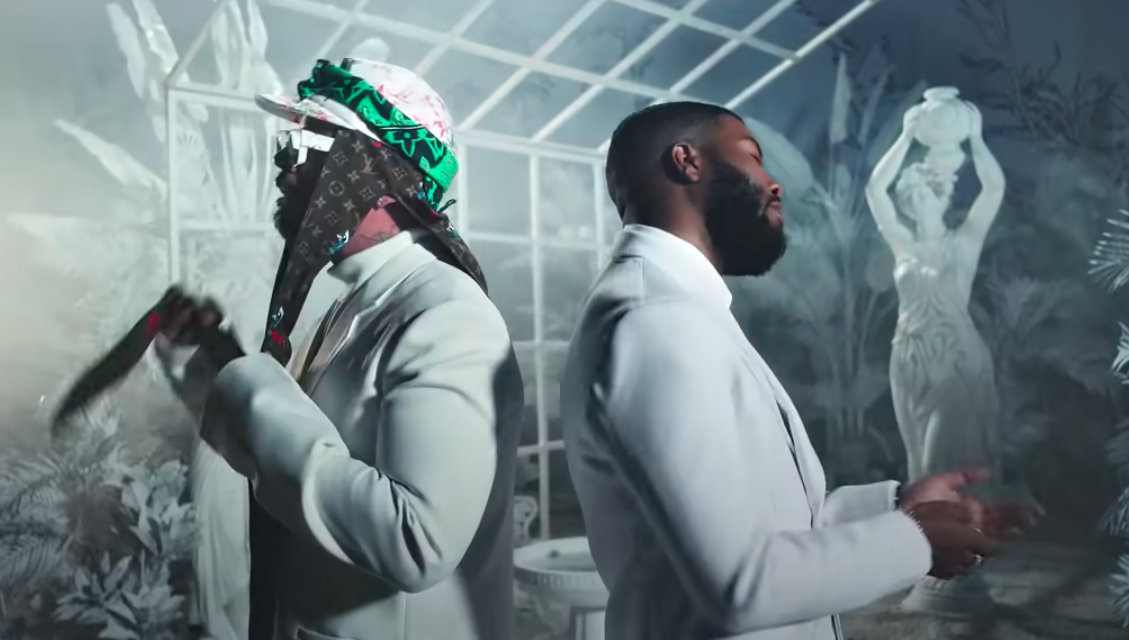 Khalid canta con J Balvin en "Otra noche sin ti"