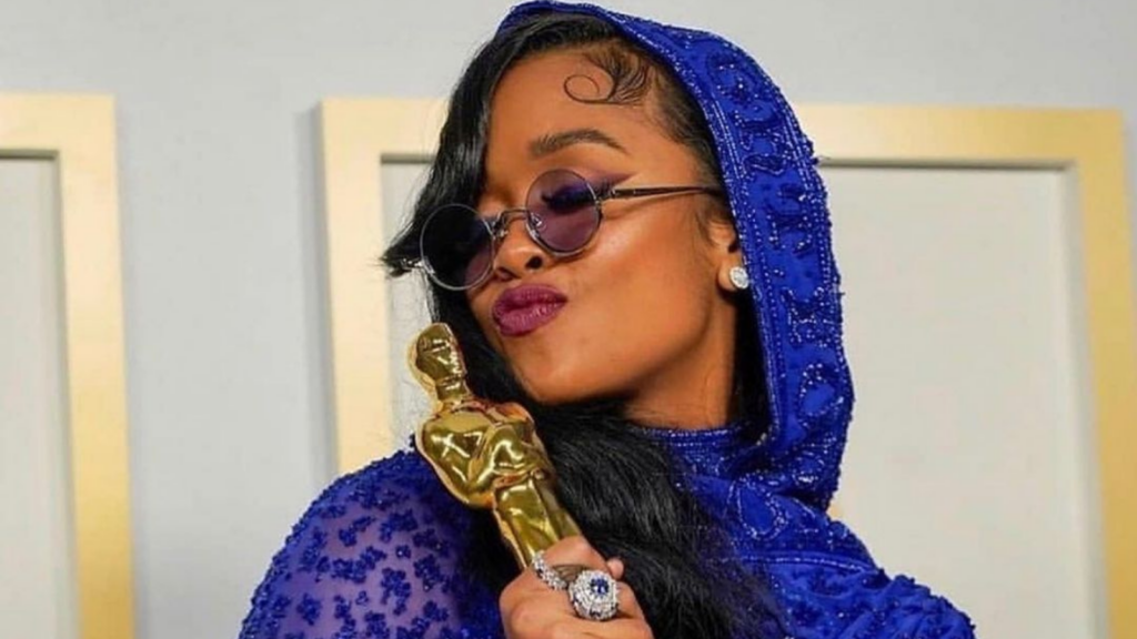 H.E.R gana Grammy y Oscar el mismo año