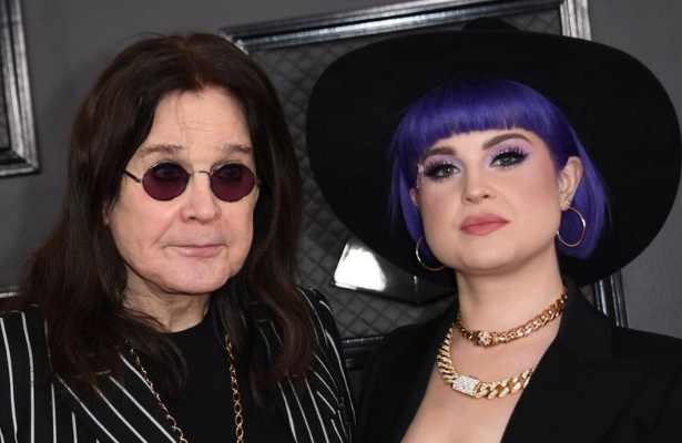 Kelly Osbourne tiene una reca&iacute;da en las drogas