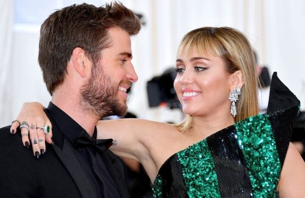 Miley dedica palabras a Liam Hemsworth por aniversario de Malibu