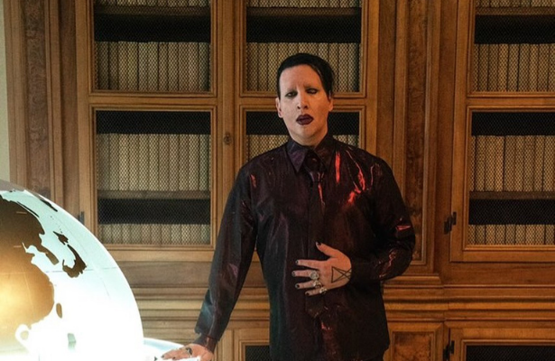 Marilyn Manson tiene orden de arresto